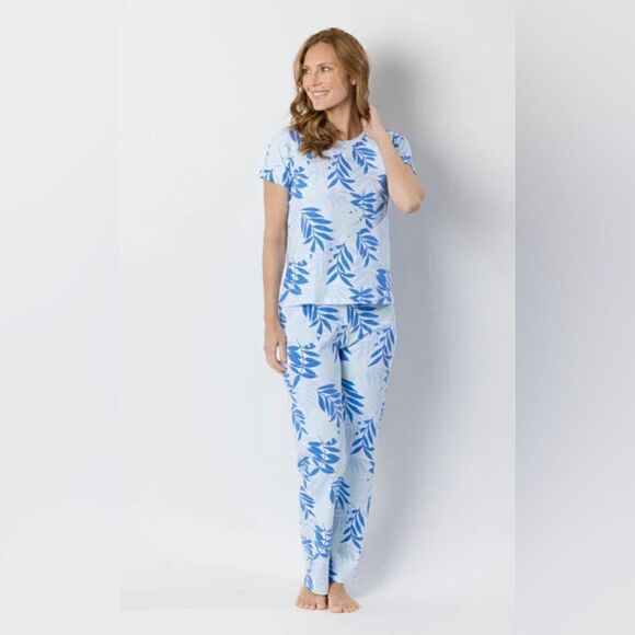 Sail to Sable Adult Pajamas Leaf Print - Picture 1 of 4